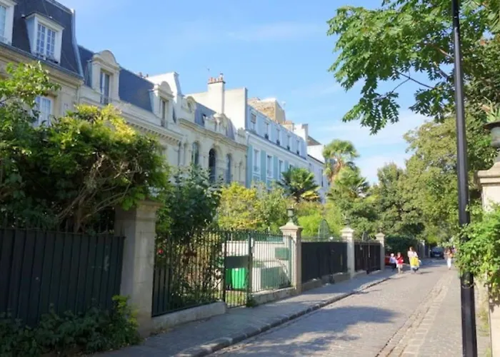 Superbe Appartement - Rue Privee