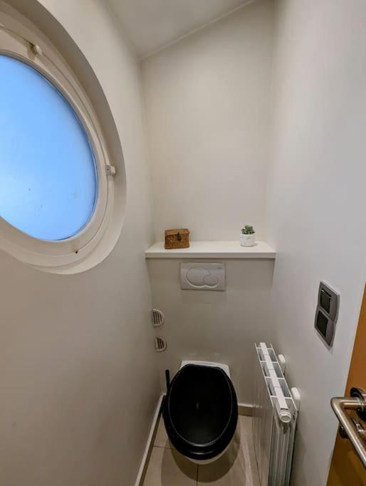 Superbe - Rue Privee Appartement Parijs